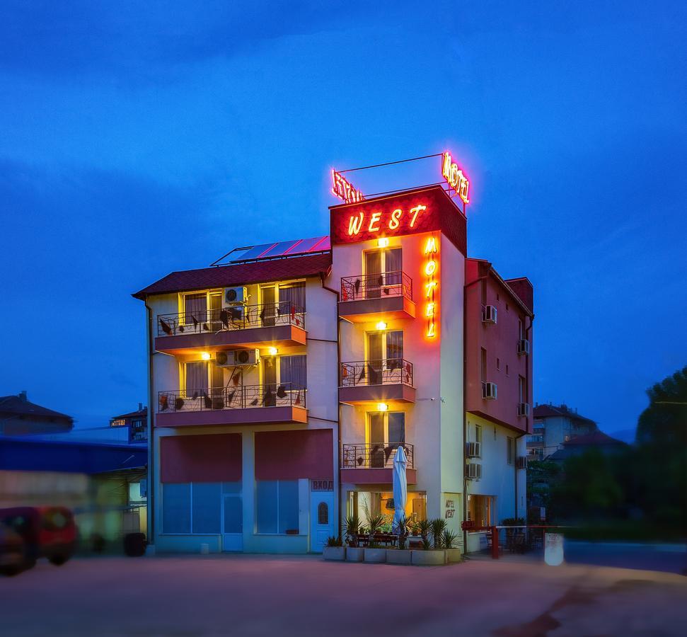 Hotel West Yukarı Cuma Dış mekan fotoğraf