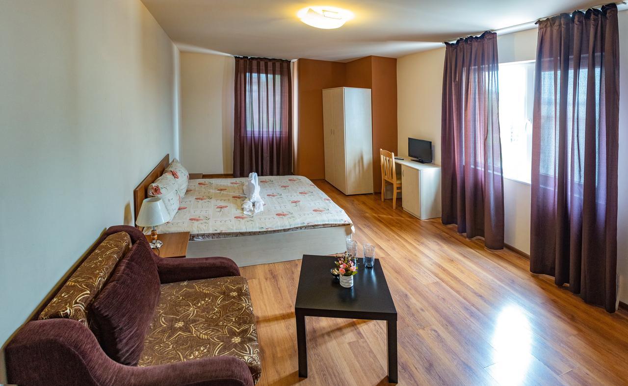 Hotel West Yukarı Cuma Dış mekan fotoğraf